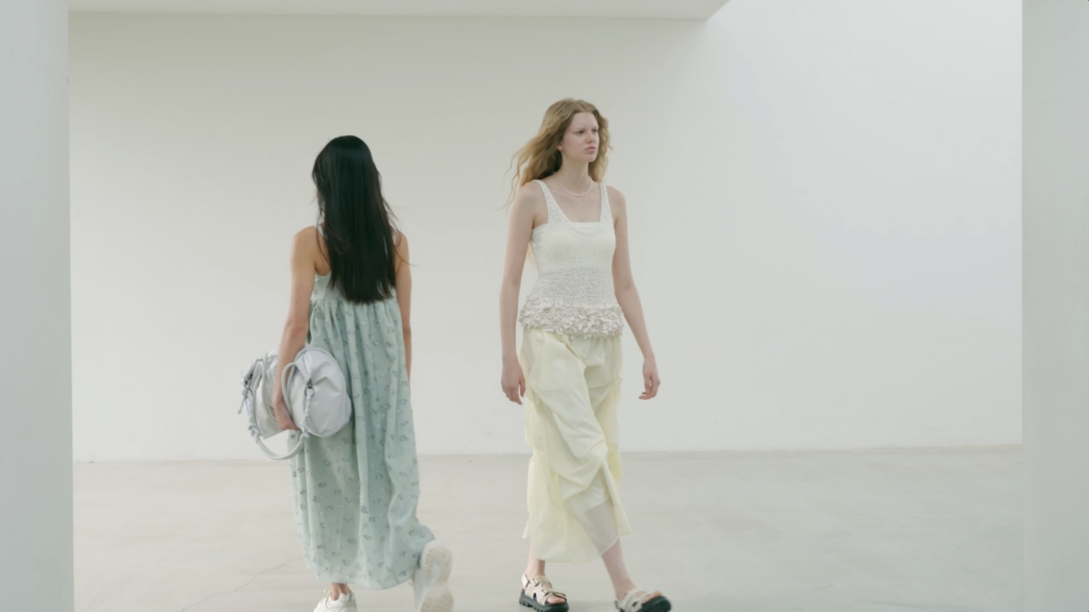 2025 SUMMER COLLECTION