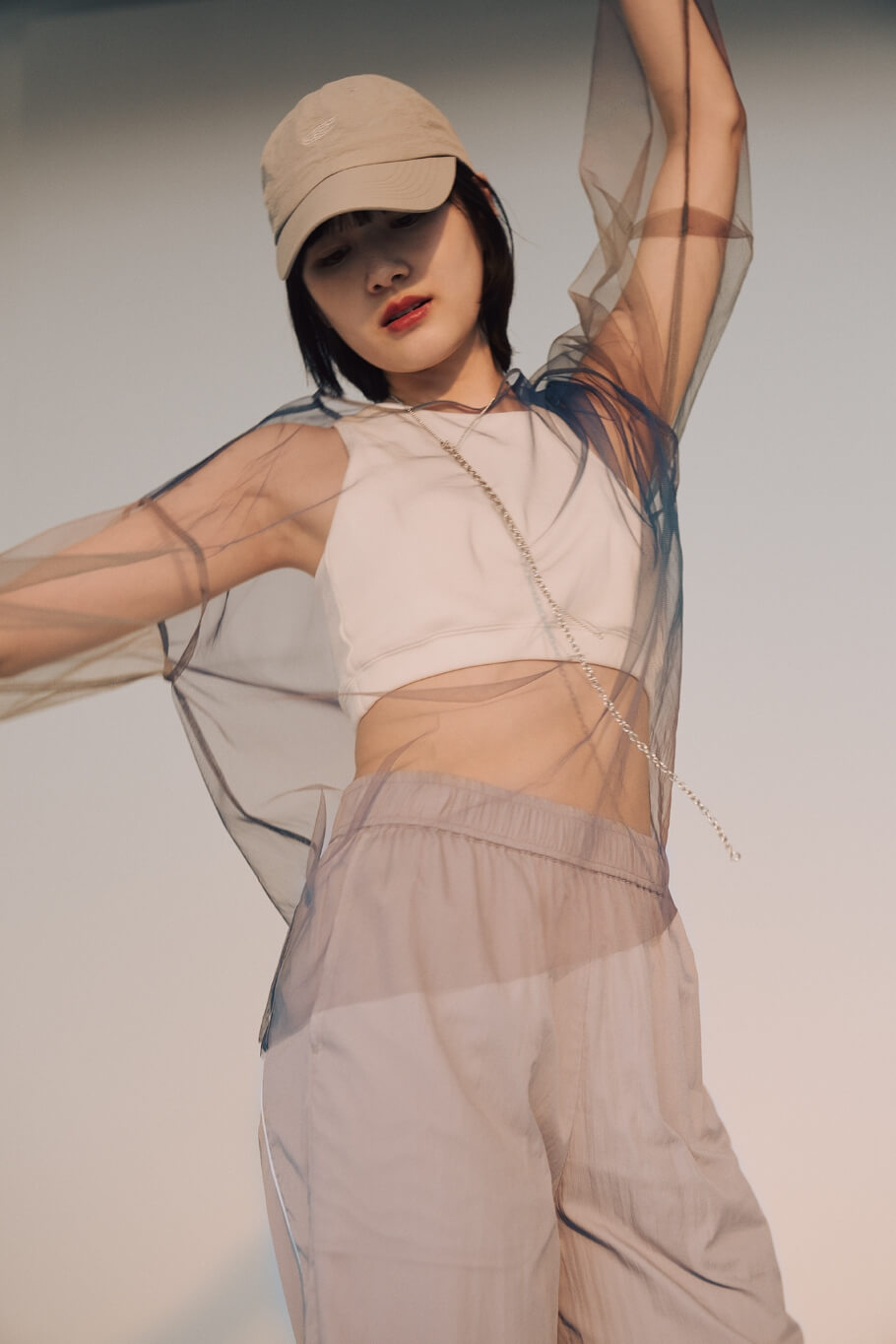 Tops,Bra top,Pants,Cap (KEEN),Necklace,Shoes (NIKE)