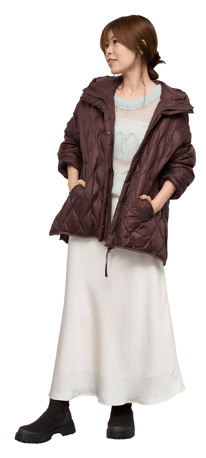 ブラウンのemmi×TAIONキルティングコートのコーディネート例