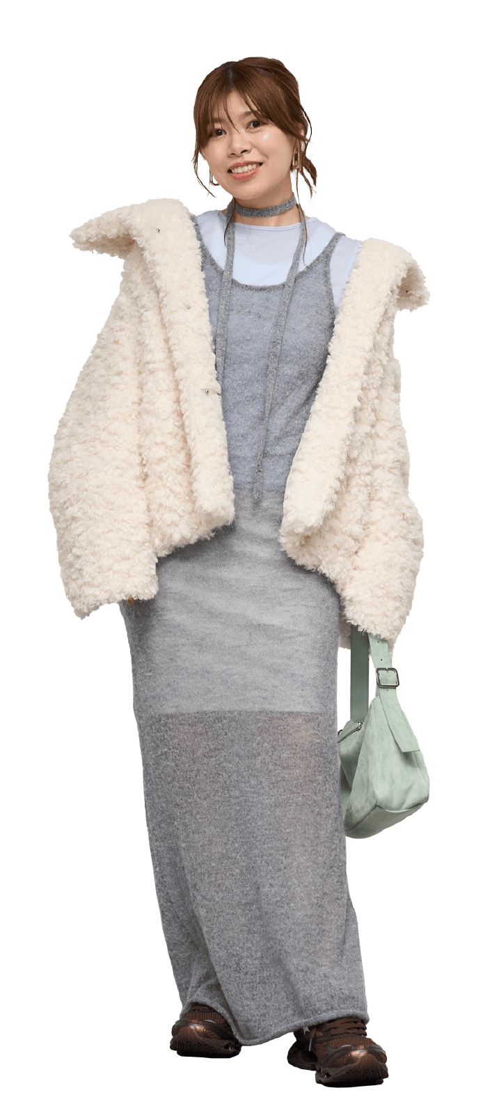 アイボリーのボリュームボアコートのコーディネート例