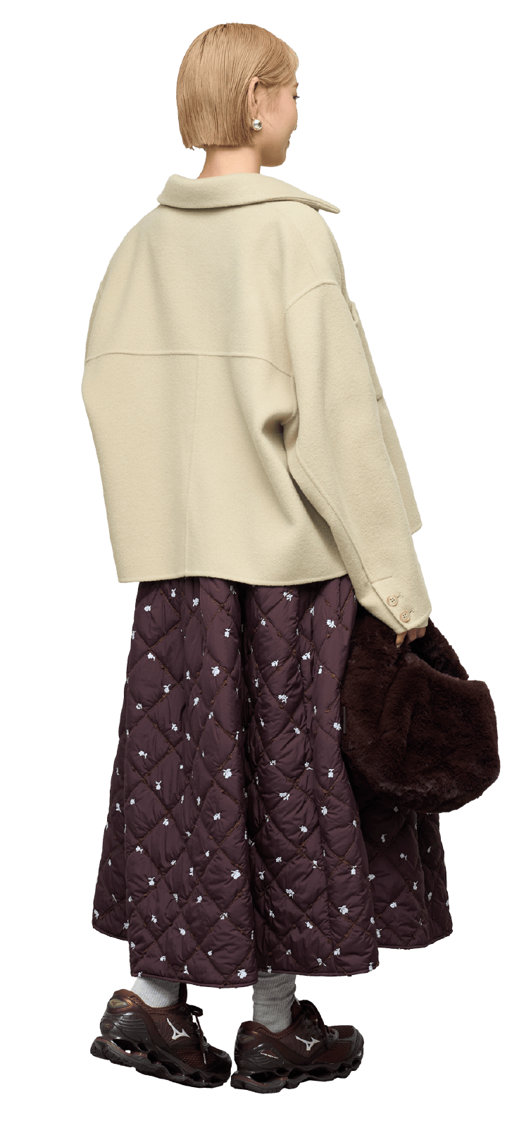 オリーブ色のロイヤルジーロン・CPOジャケットのコーディネート例バックスタイル