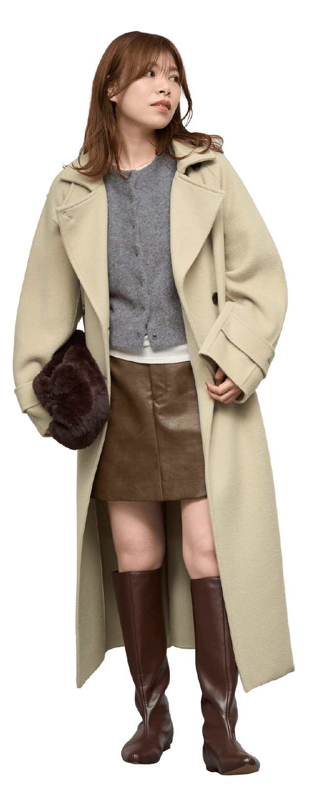 オリーブ色のロイヤルジーロン・ロングコートのコーディネート例