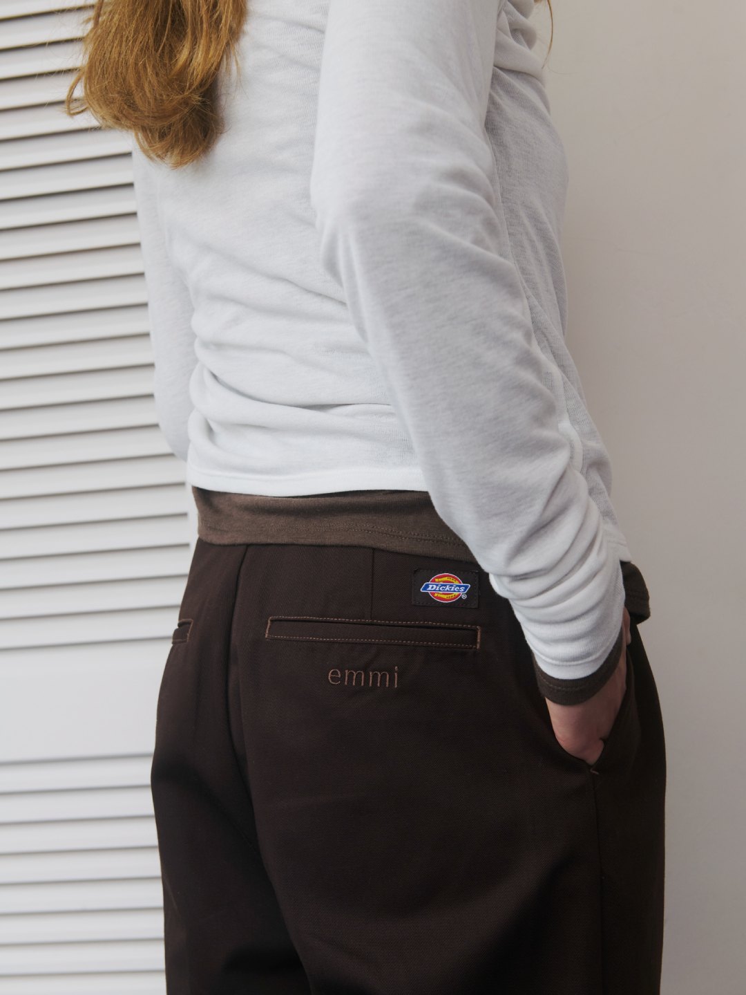 Dickies® × emmi の着用カット