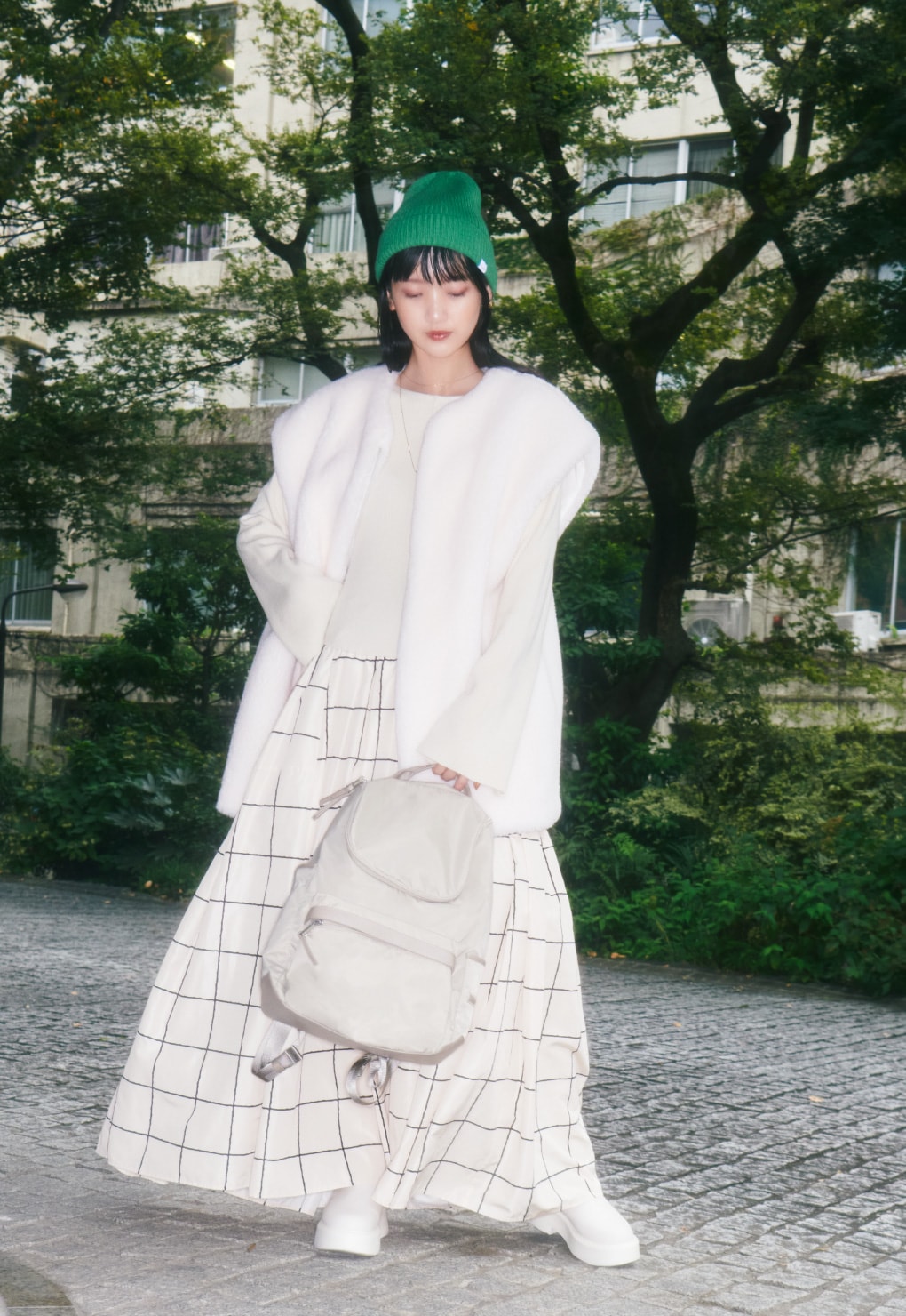 【emmi atelier】軽量ケーブルニット emmi（エミ）の「【emmi atelier】クロップド丈ケーブルニット（ニット