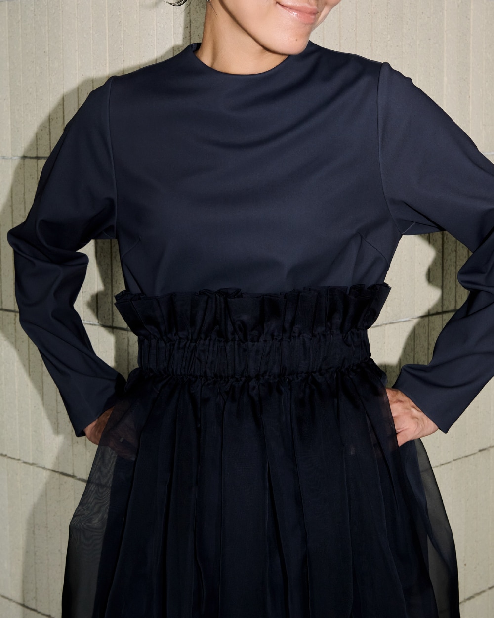 金子綾コラボハイネックワンピースセットの着用例