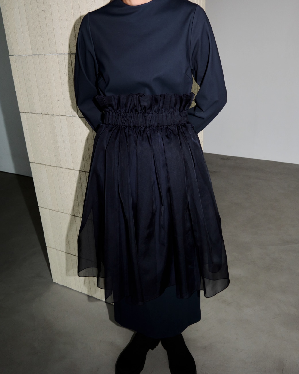 金子綾コラボハイネックワンピースセットの着用例