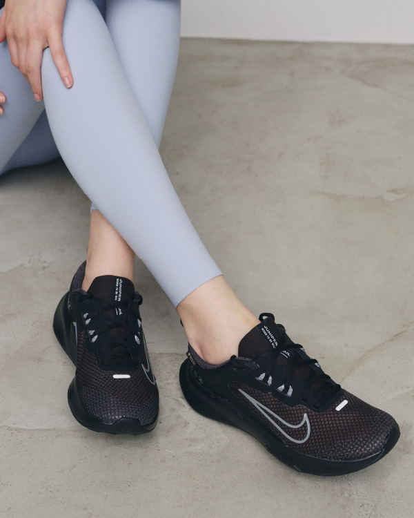 NIKE meets emmi Trail Running in Urban Looks