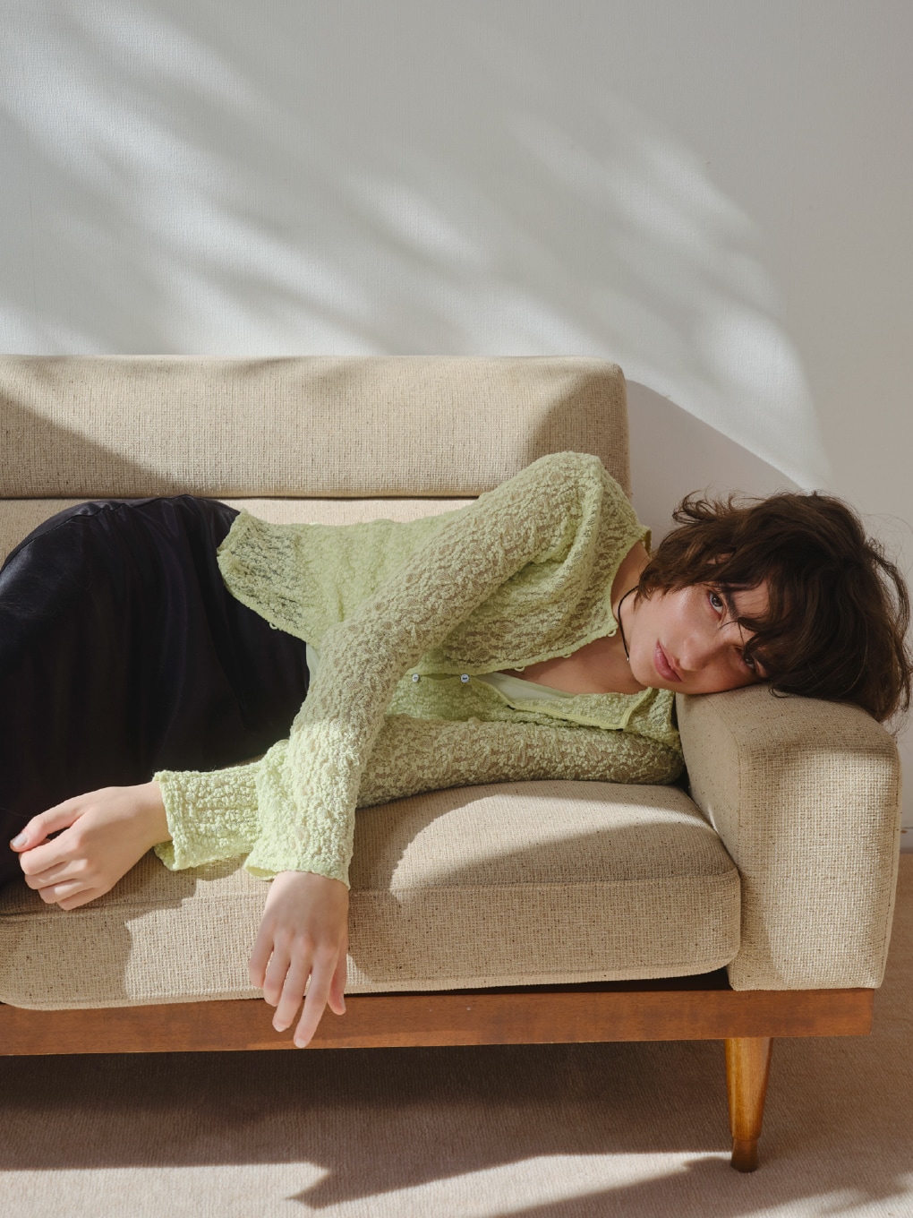 同コーディネートの足元アップ