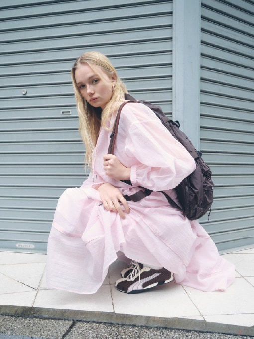 ナイロンリップブルゾンとナイロンリップワンピースの着用写真